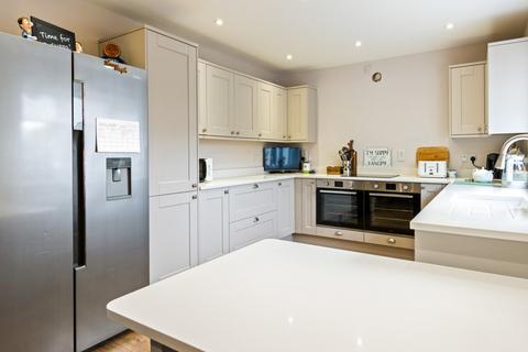 undefined, Hillsyde Avenue, Misterton, DN10