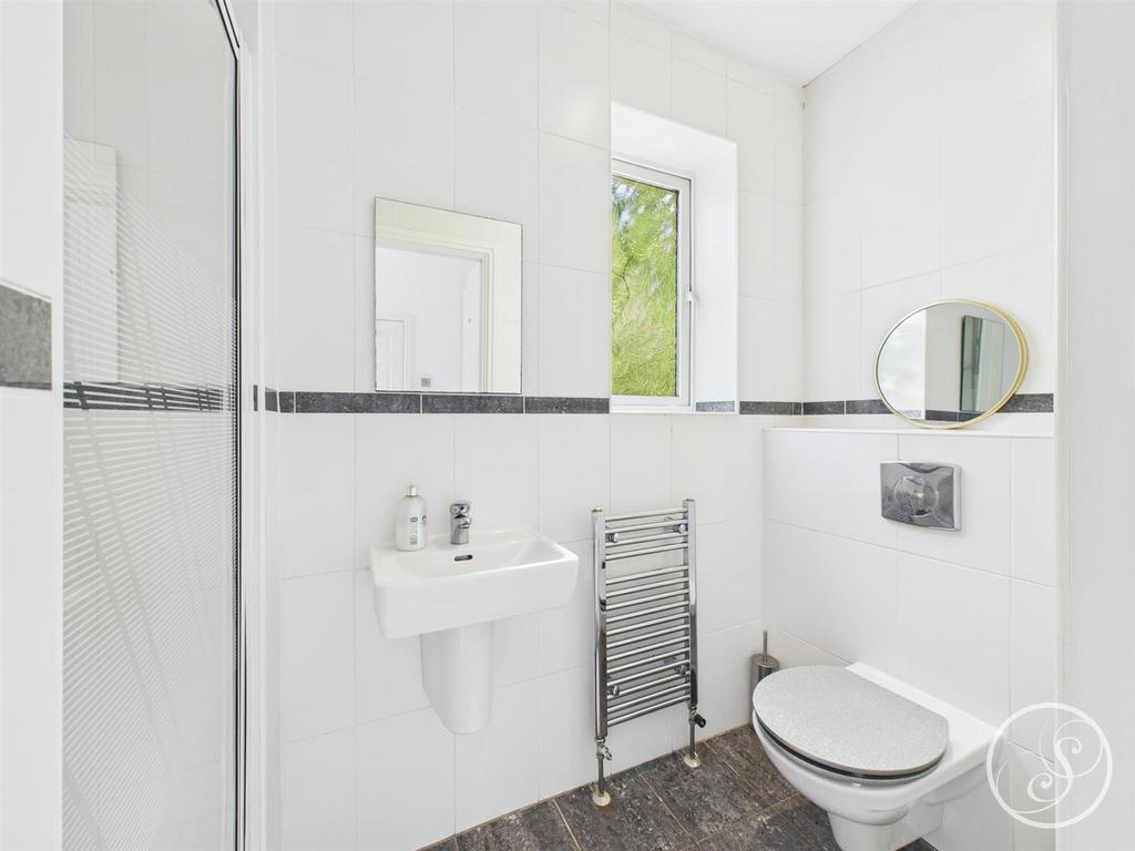 En-suite Bed 2