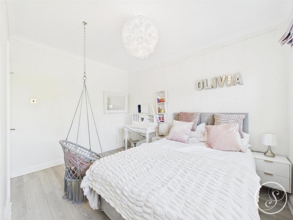 Bed 4