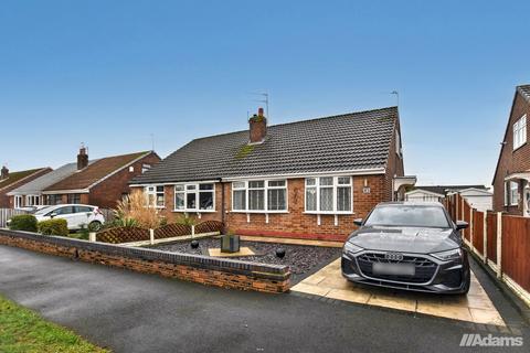2 bedroom semi-detached bungalow for sale, Gainsborough Road WA4