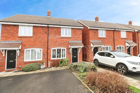 Pattle Close, Upper Lighthorne, CV33