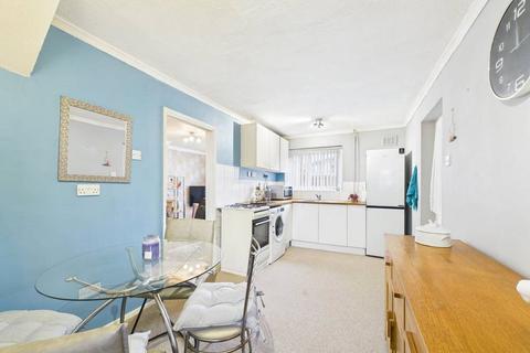 2 bedroom end of terrace house for sale, Randwick Drive, Worcester, Worcestershire, WR4