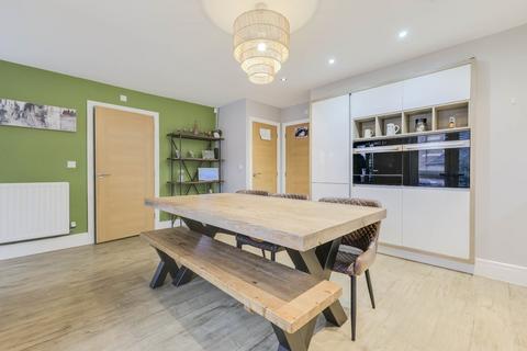 4 bedroom detached house for sale, West Wood View, Apperley Bridge, Bradford, West Yorkshire, BD10