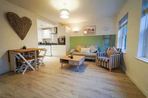 1 bedroom flat for sale, Irvine Court, Swansea SA3