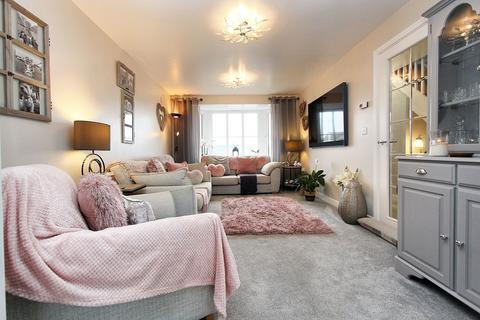4 bedroom detached house for sale, Greenmeadow Way, Rhoose, CF62