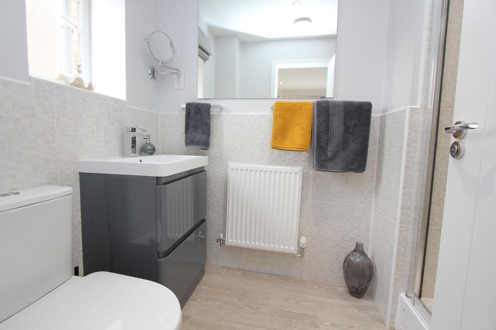En-Suite Shower