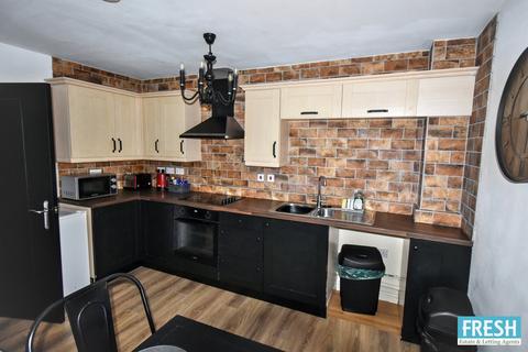 2 bedroom apartment for sale, Ffordd Yr Afon, Gorseinon, Swansea, SA4
