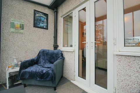 3 bedroom semi-detached house for sale, Kings Drive, Wrose, Bradford, BD2