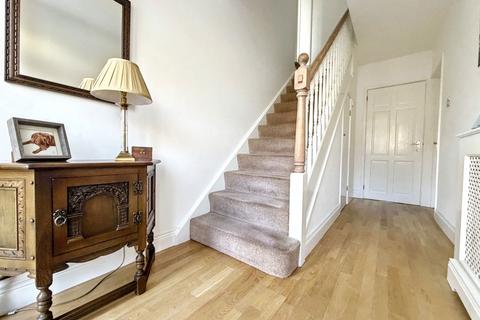 4 bedroom semi-detached house for sale, Killingworth Drive, High Barnes, Sunderland, Tyne and Wear, SR4 8QX