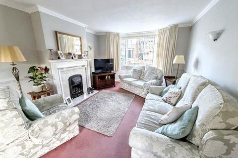 4 bedroom semi-detached house for sale, Killingworth Drive, High Barnes, Sunderland, Tyne and Wear, SR4 8QX
