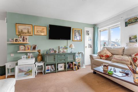 1 bedroom retirement property for sale, Berryscroft Road, Staines-upon-Thames, TW18