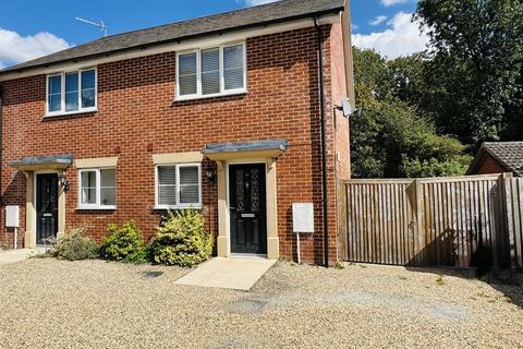2 bedroom semi-detached house for sale, Belmont Road, Ipswich IP8