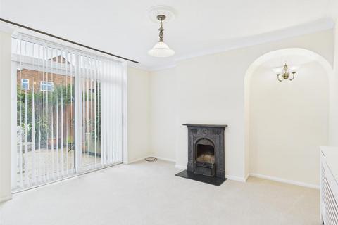 3 bedroom semi-detached house for sale, Meriden Avenue, Wollaston