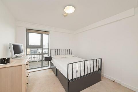 1 bedroom flat to rent, Wilton Road, Pimlico, London, SW1V