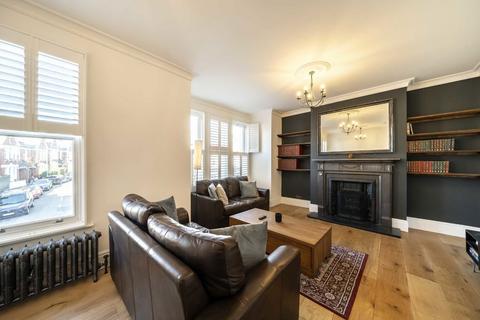 3 bedroom maisonette for sale, Yukon Road, London SW12
