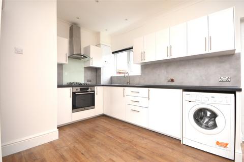 4 bedroom terraced house to rent, Rowan Road, London SW16