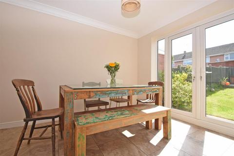 3 bedroom semi-detached house for sale, Dale Road, Monkmoor, Shrewsbury