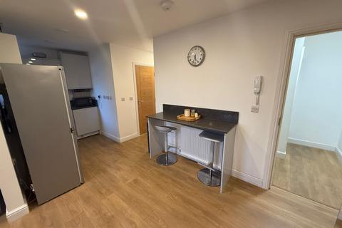 1 bedroom flat to rent, Wanstead Lane, Ilford IG1