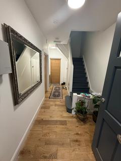 1 bedroom flat to rent, Wanstead Lane, Ilford IG1