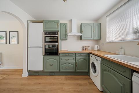 undefined, Evenden Road, Gravesend DA13