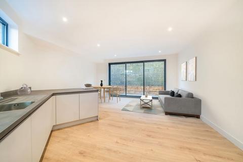 undefined, Acacia Road, Streatham SW16