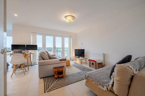 2 bedroom flat for sale, Venta Drive, Winchester, SO22