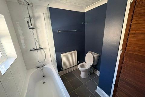 3 bedroom terraced house to rent, Winsover Road, Spalding, Lincolnshire, PE11