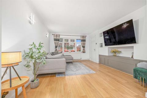 3 bedroom link detached house for sale, Hollyberry Close, Winyates Green B98