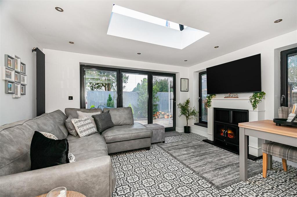 33 Richmind Drive19.jpg