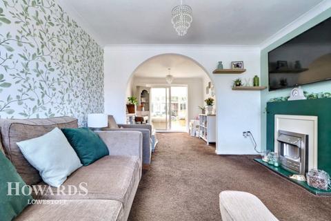 Herons Close, Lowestoft