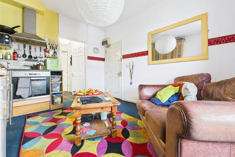 1 bedroom apartment for sale, Bell Hill Road, Bristol BS5
