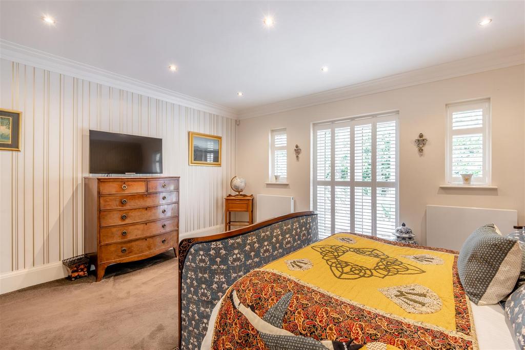 8650538-interior15.jpg