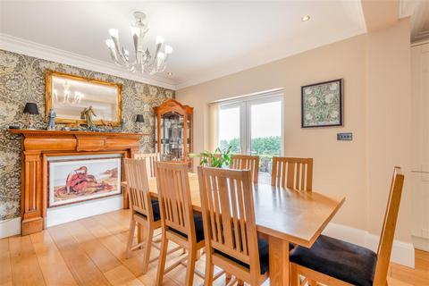 4 bedroom detached house for sale, North Pole Road, Barming, Maidstone