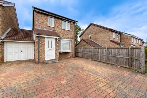 3 bedroom detached house for sale, Fieldfare Close, Washington NE38