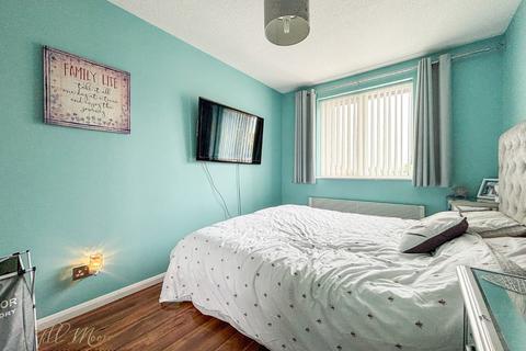 3 bedroom detached house for sale, Fieldfare Close, Washington NE38
