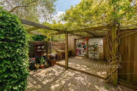 4 bedroom terraced house for sale, Whitmore Gardens, London, NW10