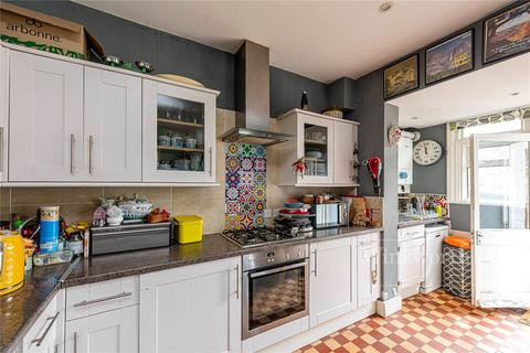4 bedroom terraced house for sale, Whitmore Gardens, London, NW10