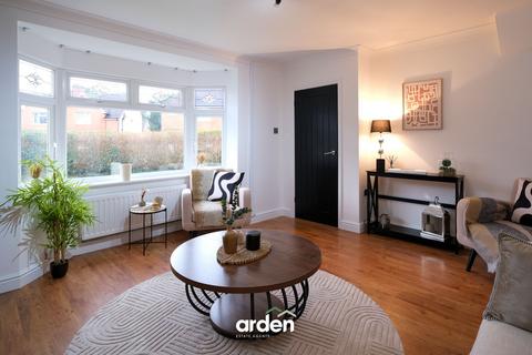 3 bedroom semi-detached house for sale, Churchfields Close, Bromsgrove, B61
