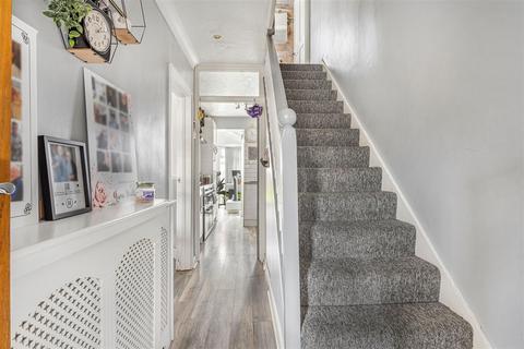 3 bedroom terraced house for sale, Otterbourne Road, Chingford