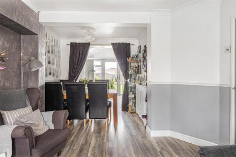 3 bedroom terraced house for sale, Otterbourne Road, Chingford