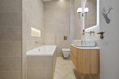 1 bedroom flat for sale, Buckhurst Mews, Buckhurst Hill IG9