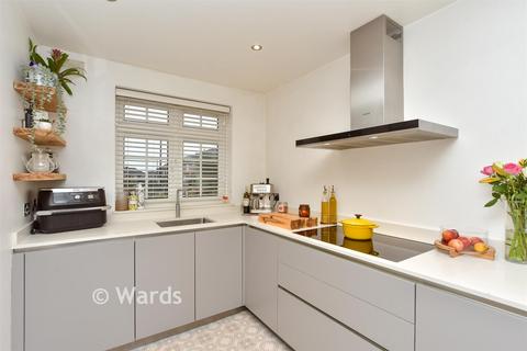3 bedroom terraced house for sale, Nottingham Walk, Strood, Rochester, Kent