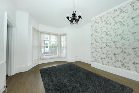 Churchfield Road, W3
