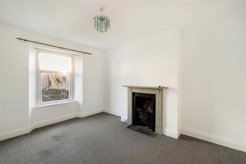 2 bedroom flat to rent, Warren Street, Plymouth