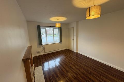 2 bedroom terraced house to rent, Bainbridge Road, Loughborough, Leicestershire