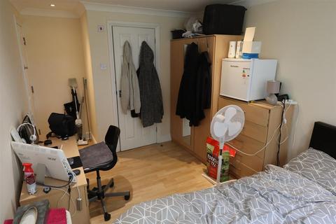 1 bedroom house of multiple occupation to rent, Malvern Way, Hemel Hempstead, HP2