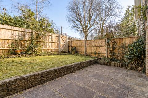 3 bedroom terraced house for sale, St. Johns Court, St. Albans AL1