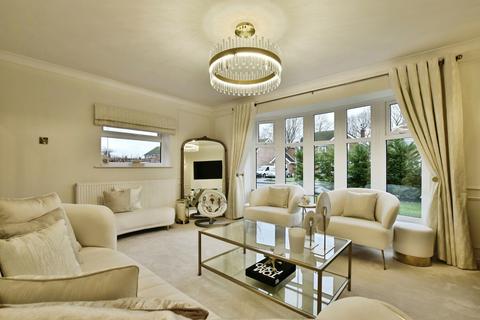 3 bedroom detached house for sale, Silverdale Road, Cheadle SK8