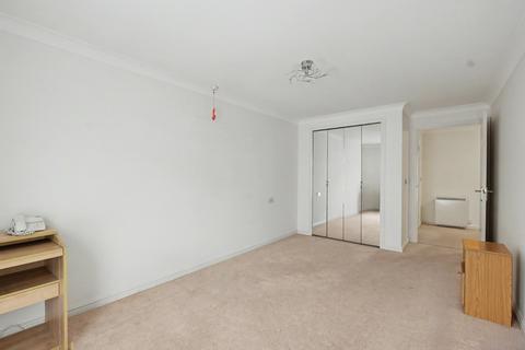 2 bedroom apartment for sale, Appletree Court, 117 High Street