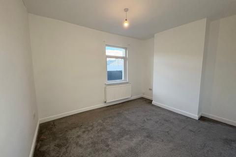 3 bedroom end of terrace house to rent, Aldam Street, Darlington DL1